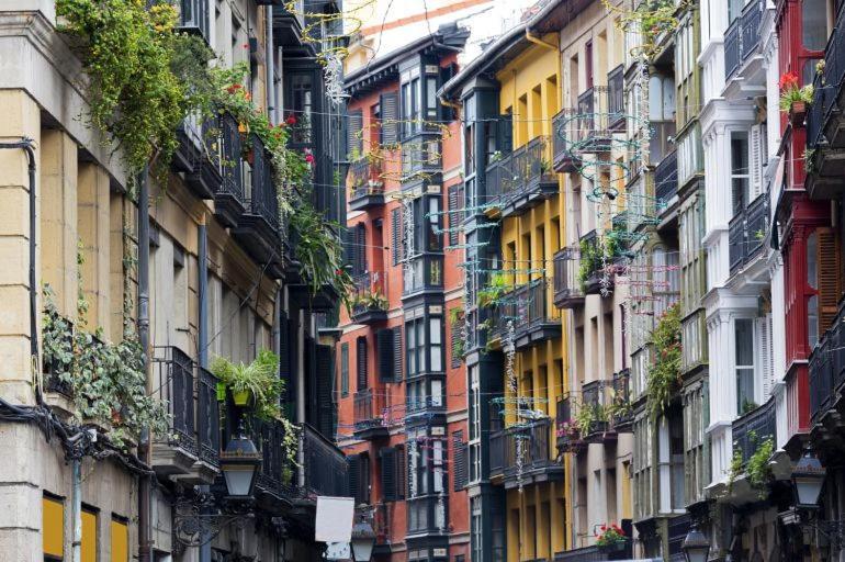 Lux Cityhall + Parking Bilbao Exterior photo